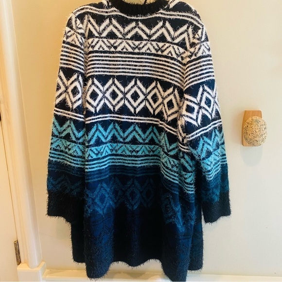 NWT Lane Bryant Cozycore Long Line Open Front Knit Eyelash Cardigan 26/28 - Picture 3 of 9